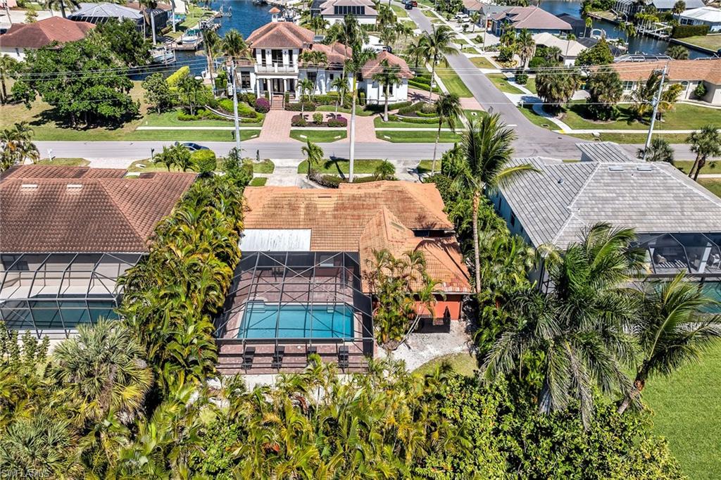 MARCO ISLAND - Residential