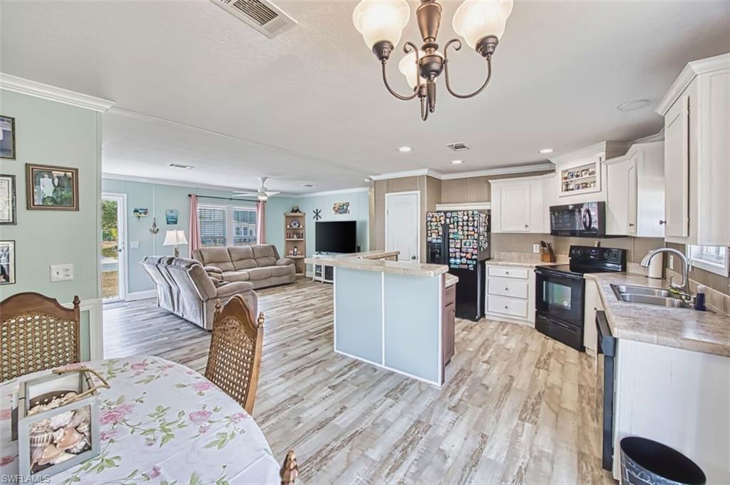 SPRING WOODS M/H SUBD - Residential