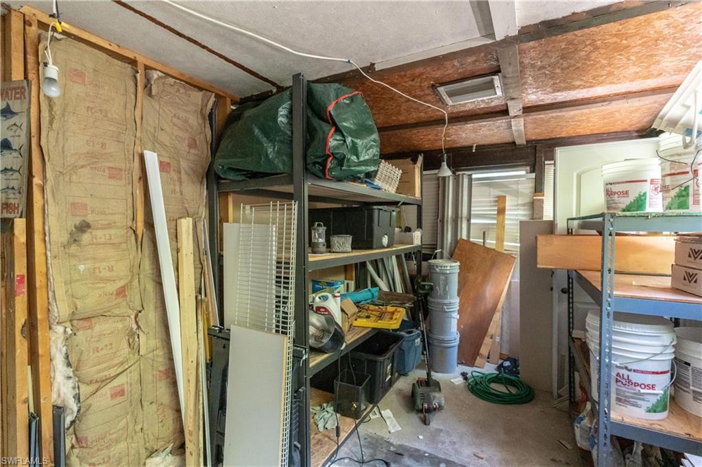 TROPIC ISLES - Residential