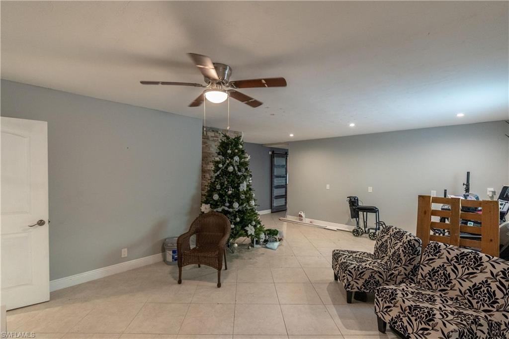 TROPIC ISLES - Residential