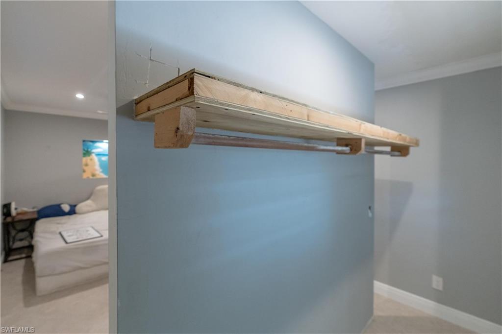 TROPIC ISLES - Residential