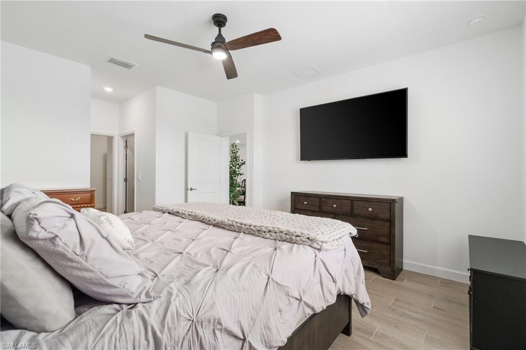 TUCKERS COVE - Residential