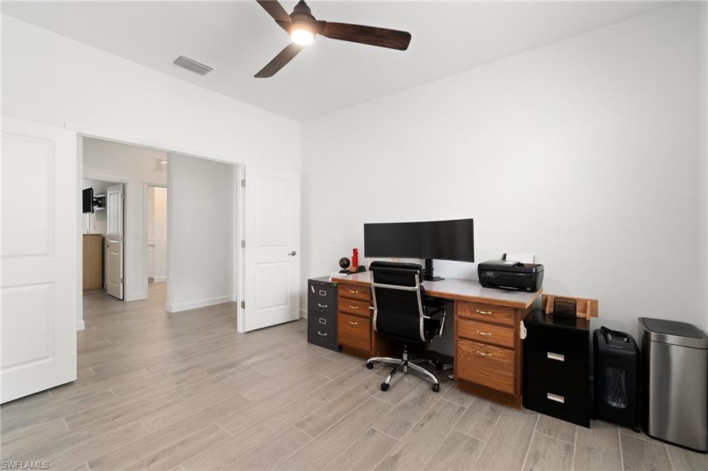 TUCKERS COVE - Residential