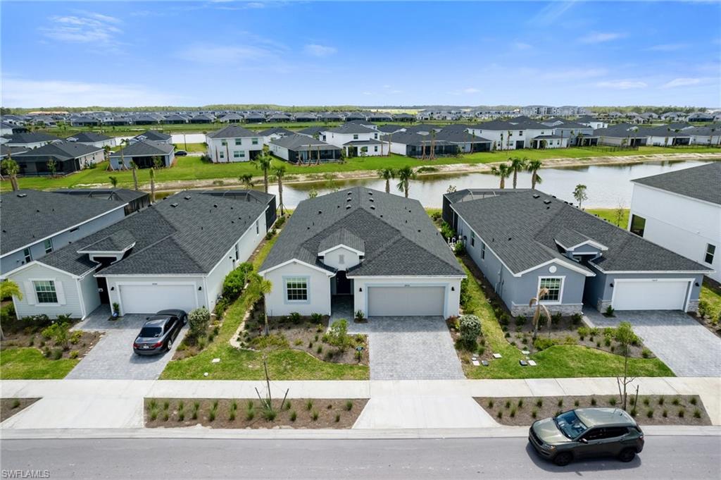 TUCKERS COVE - Residential