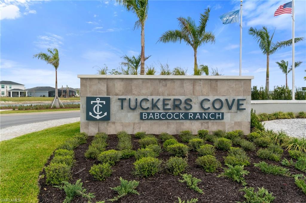 TUCKERS COVE - Residential