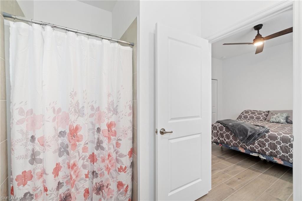 TUCKERS COVE - Residential