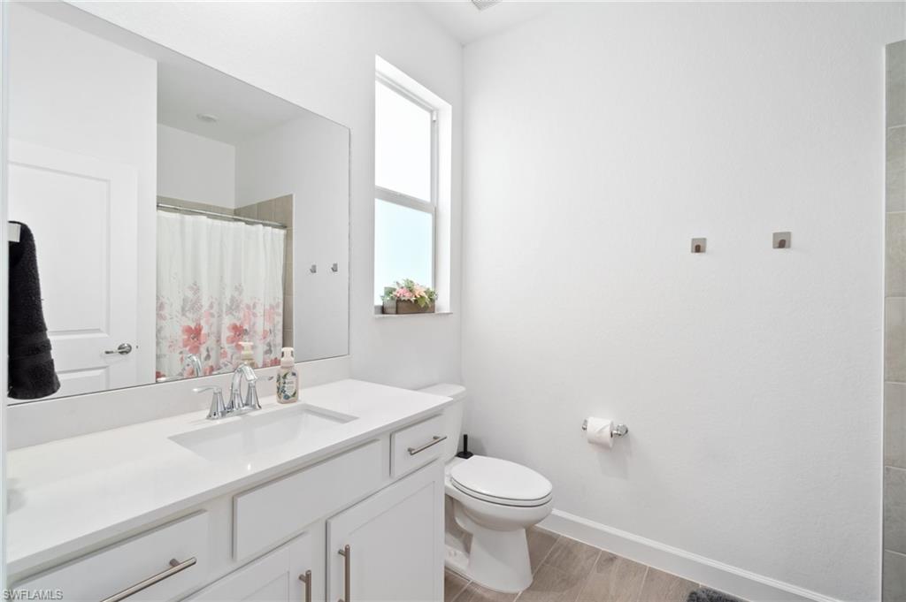 TUCKERS COVE - Residential