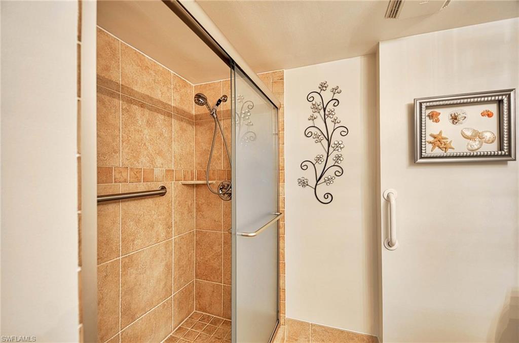 NAPOLI - Residential