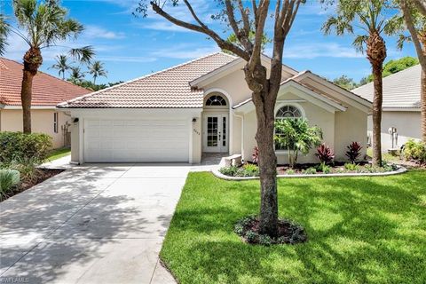 7052 Timberland CIR NAPLES FL 34109