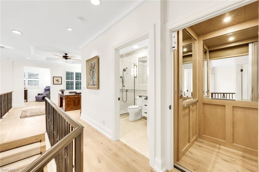 AUTUMN WOODS - Residential