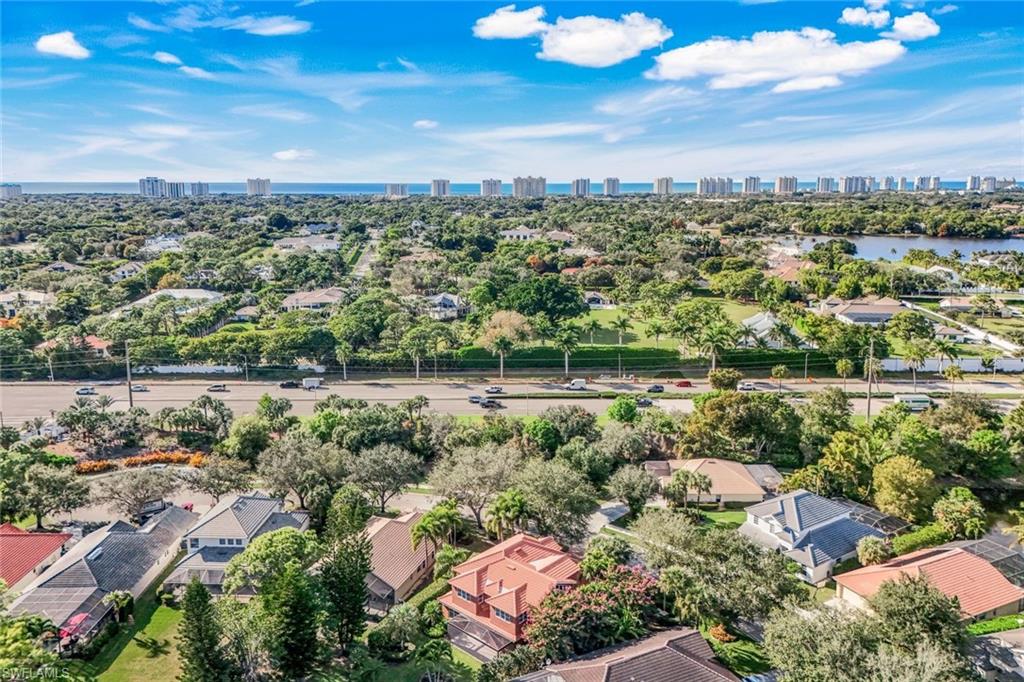 AUTUMN WOODS - Residential