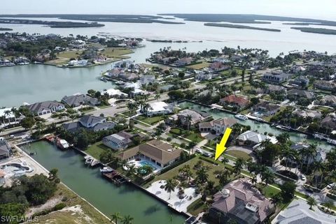 1668 McIlvaine CT MARCO ISLAND FL 34145