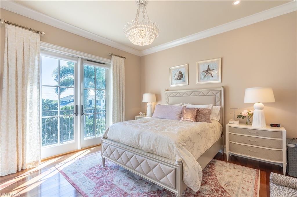 ROYAL HARBOR - Residential