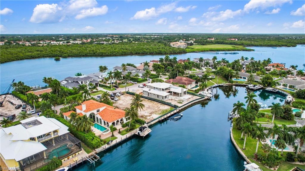 ROYAL HARBOR - Residential