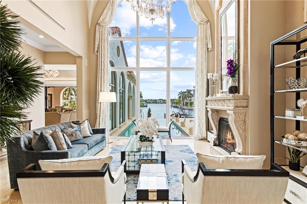 ROYAL HARBOR - Residential