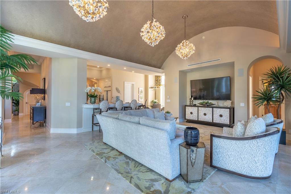 ROYAL HARBOR - Residential