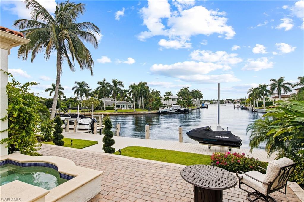 ROYAL HARBOR - Residential