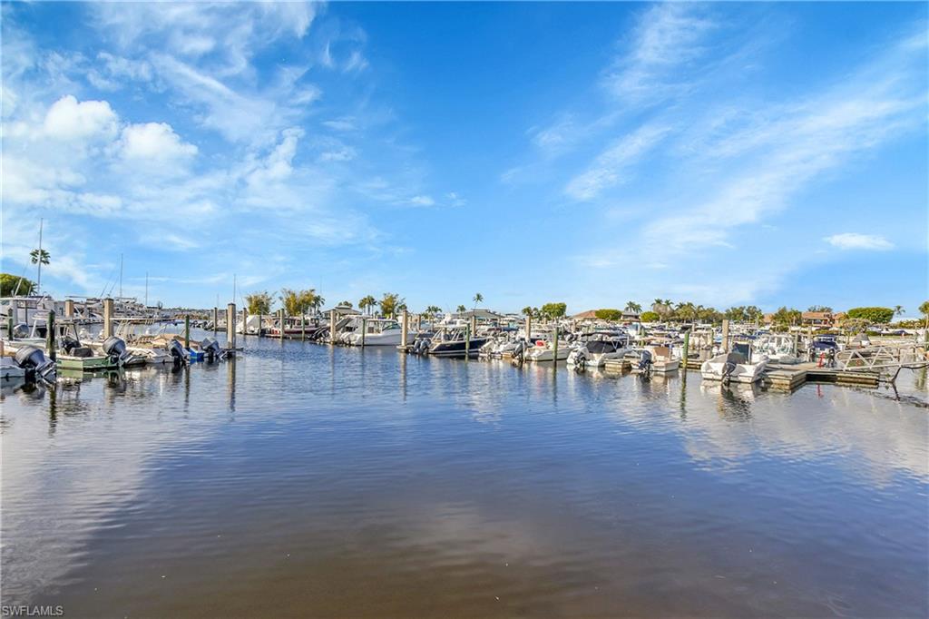 WINDJAMMER VILLAGE AT THE LAND - Residential