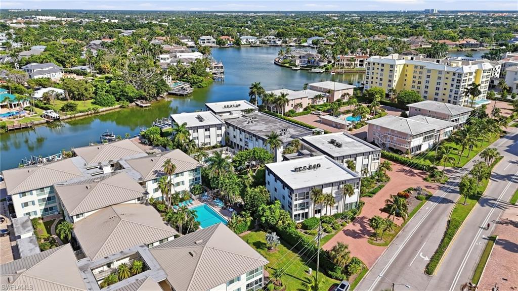 1930 Gulf Shore BLVD N B302