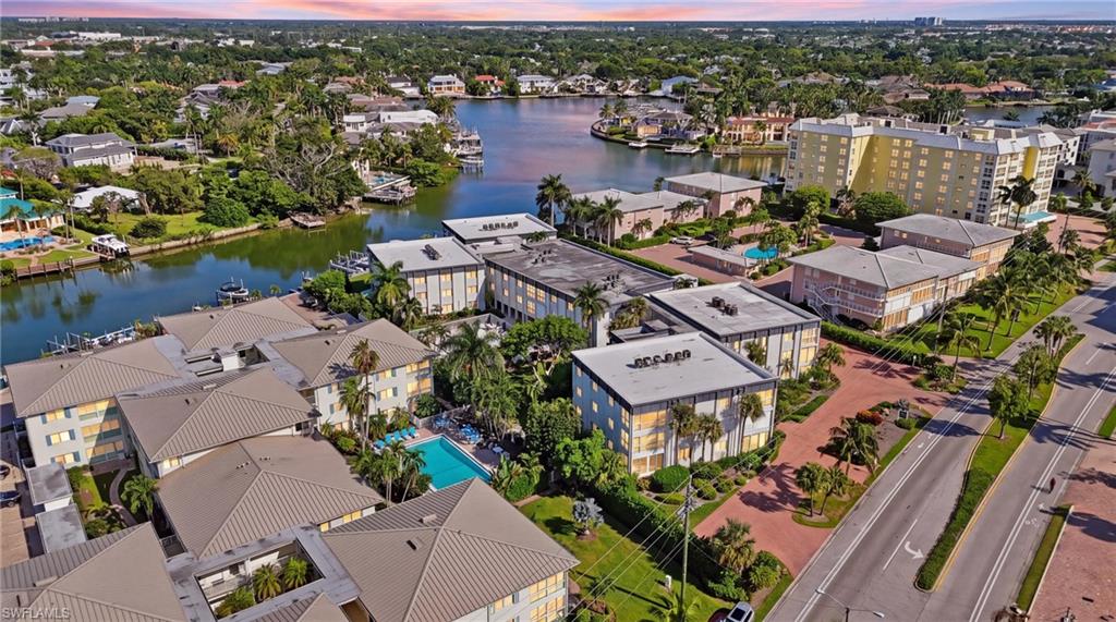 1930 Gulf Shore BLVD N B302