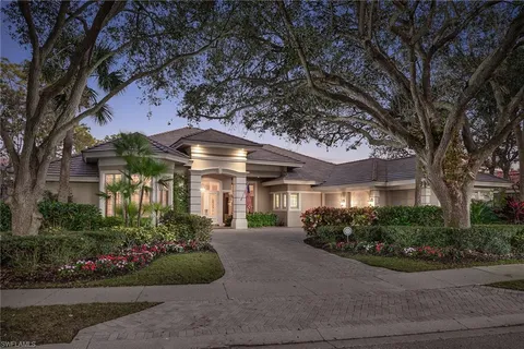 896 Barcarmil Way, Naples, FL 34110 - #: 225008698