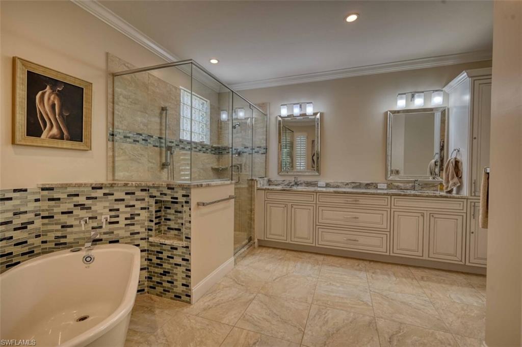 HARBOUR LINKS - Residential