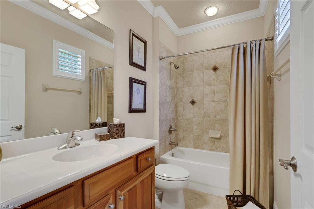 THE ENCLAVE - Residential