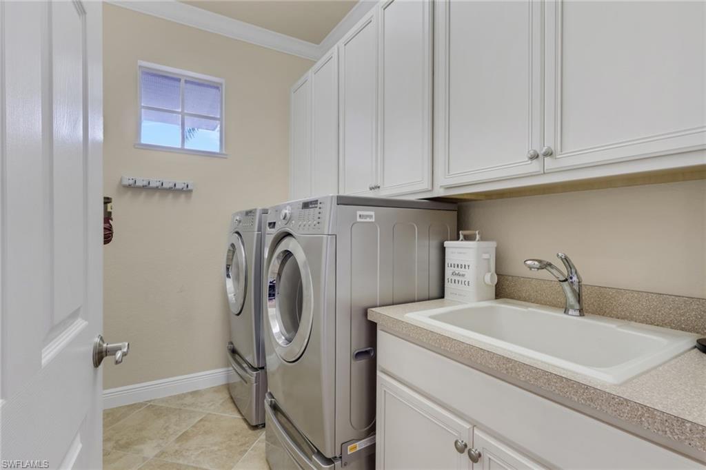 THE ENCLAVE - Residential