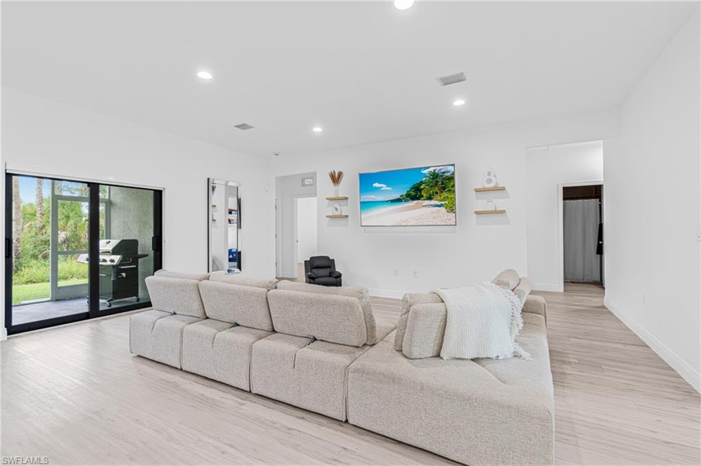 PORT LABELLE - Residential