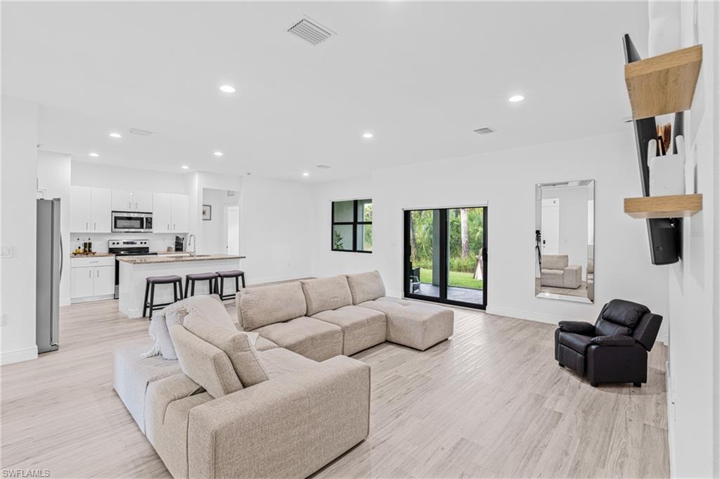 PORT LABELLE - Residential