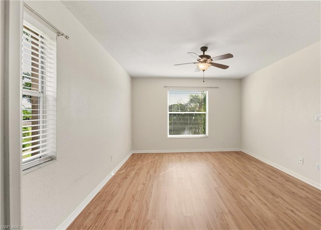 VICTORIA SHORES - Residential