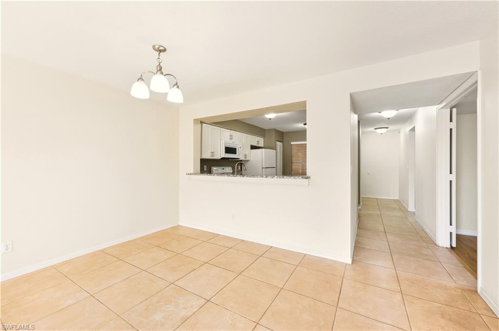 VICTORIA SHORES - Residential