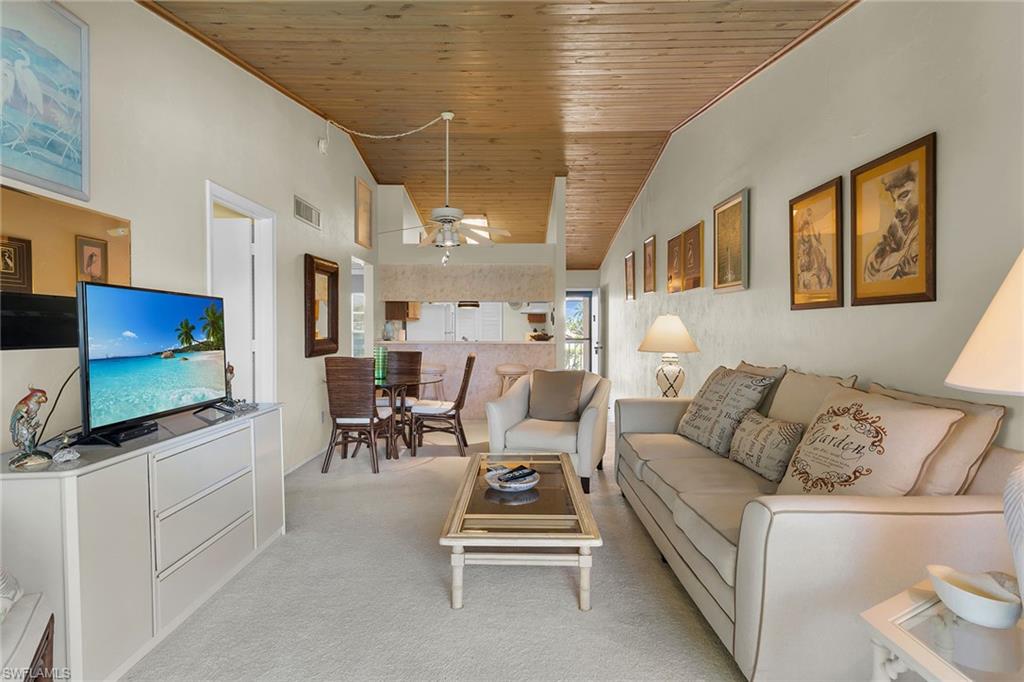 MARINER APTS MARCO ISLAND - Residential