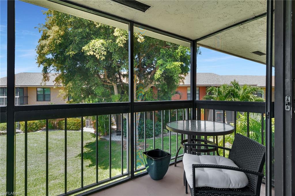 MARINER APTS MARCO ISLAND - Residential
