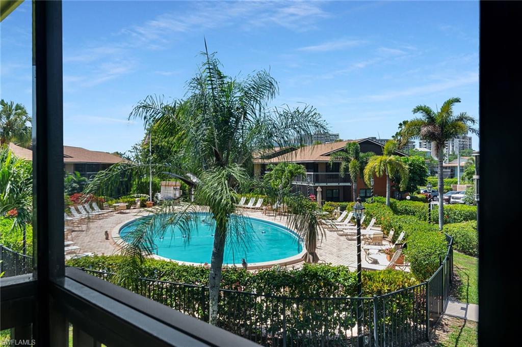 MARINER APTS MARCO ISLAND - Residential