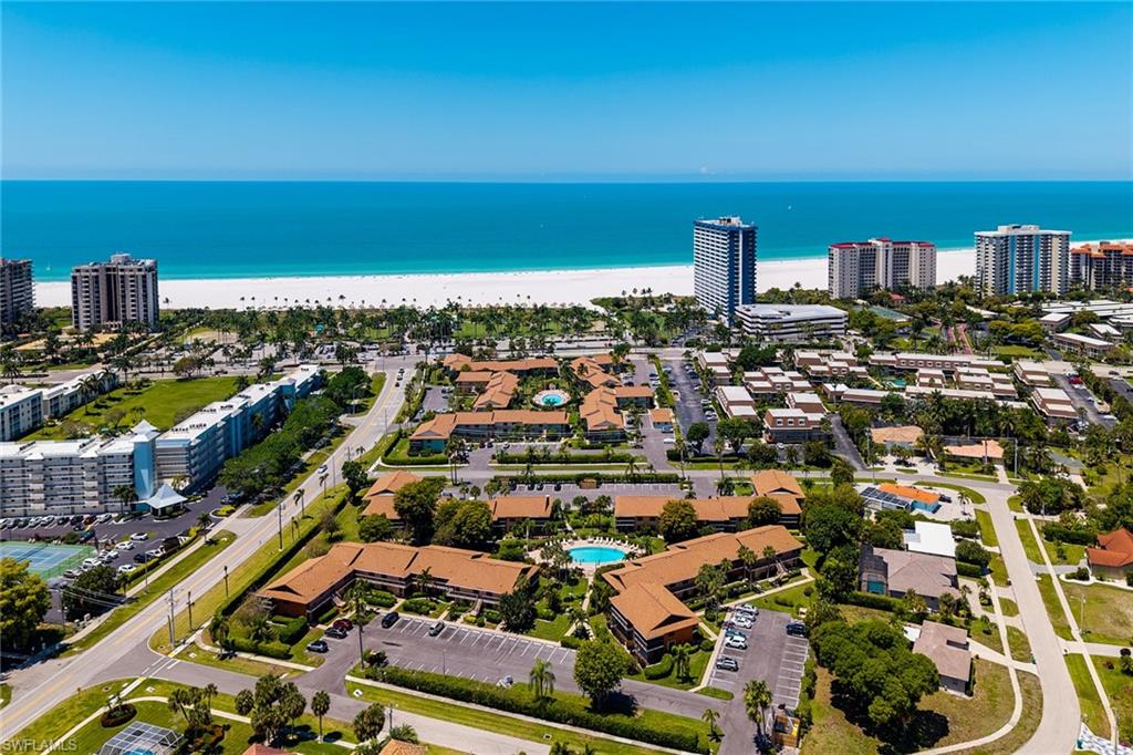 MARINER APTS MARCO ISLAND - Residential