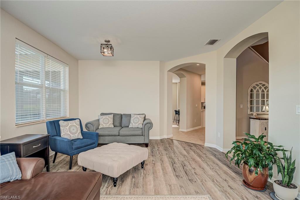 VALENCIA COUNTRY CLUB - Residential