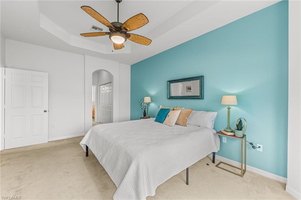 CATALINA ISLES - Residential