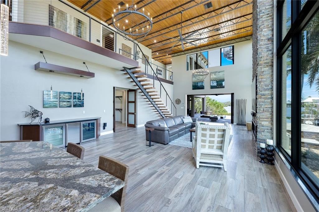 2755 Cussell DR