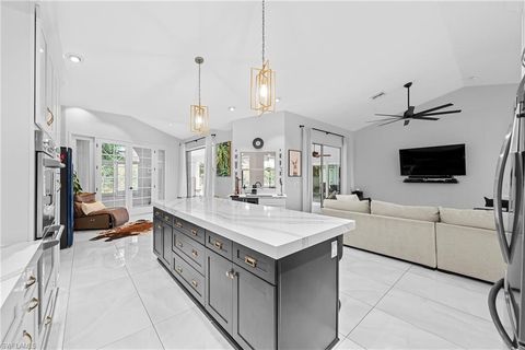 8139 Las Palmas WAY NAPLES FL 34109