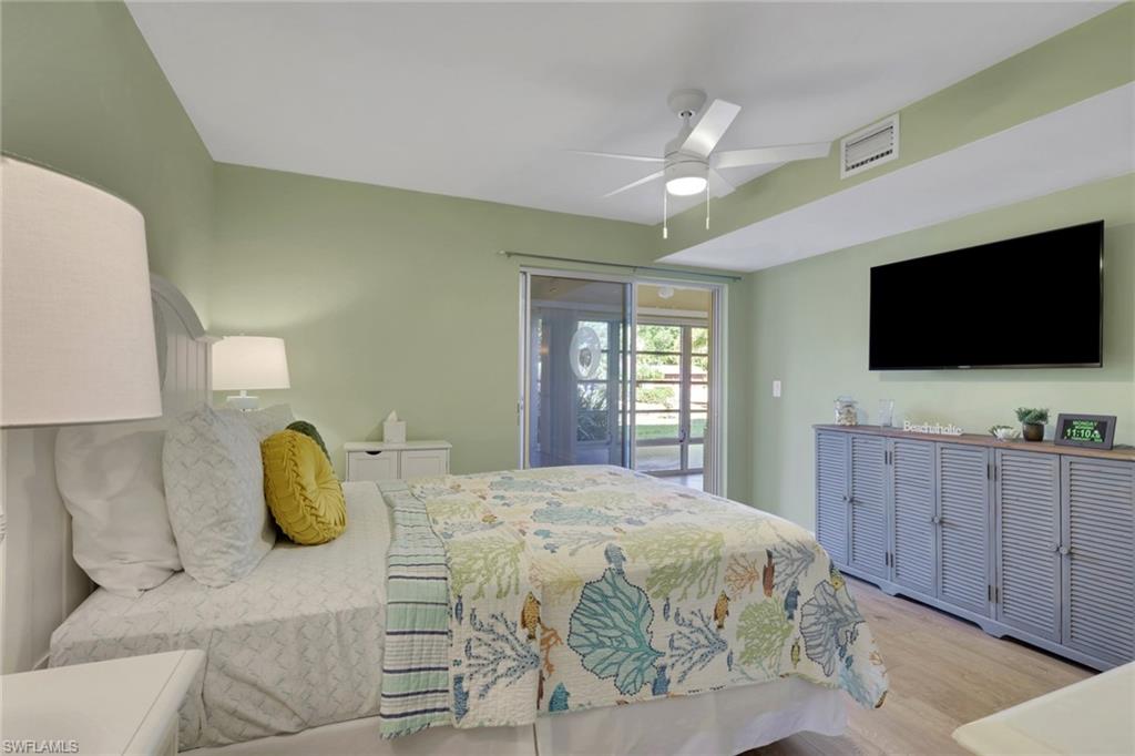 VISTA PALMS - Residential