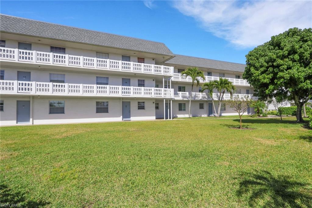 VISTA PALMS - Residential