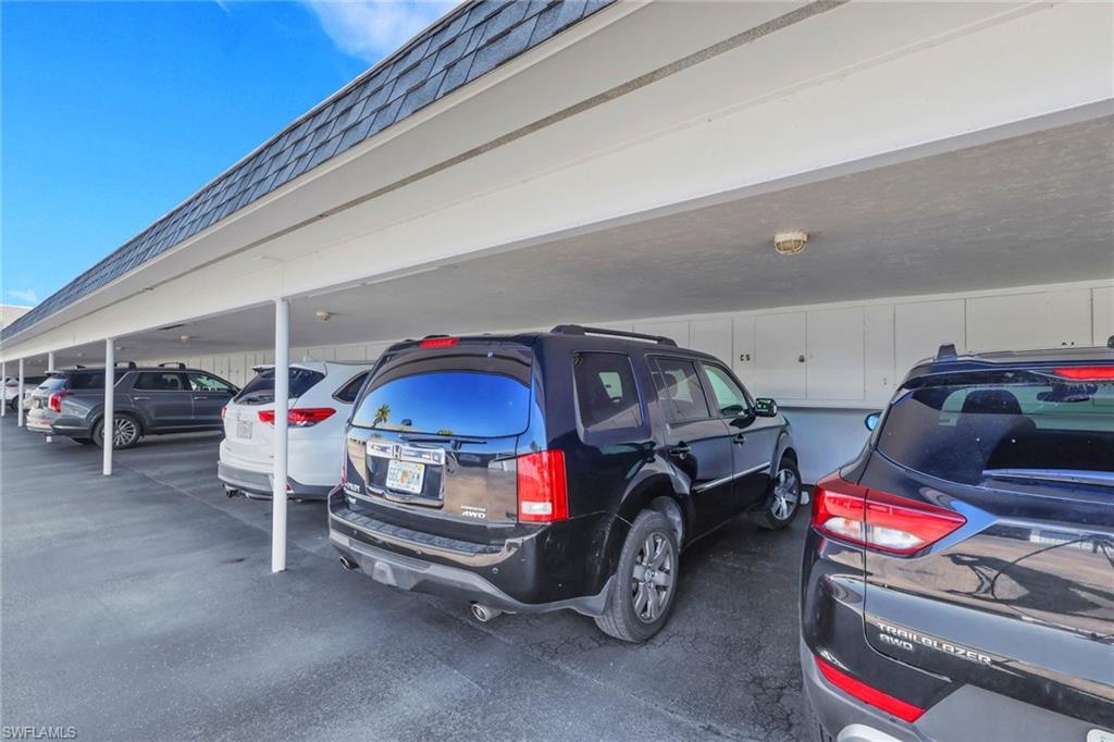 VISTA PALMS - Residential