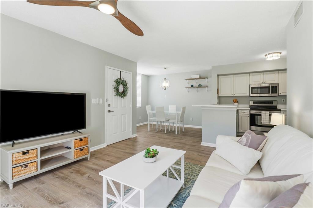 THE ENCLAVE AT NAPLES - Residential