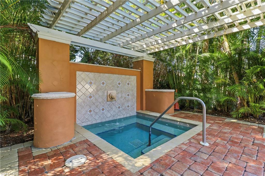 THE ENCLAVE AT NAPLES - Residential