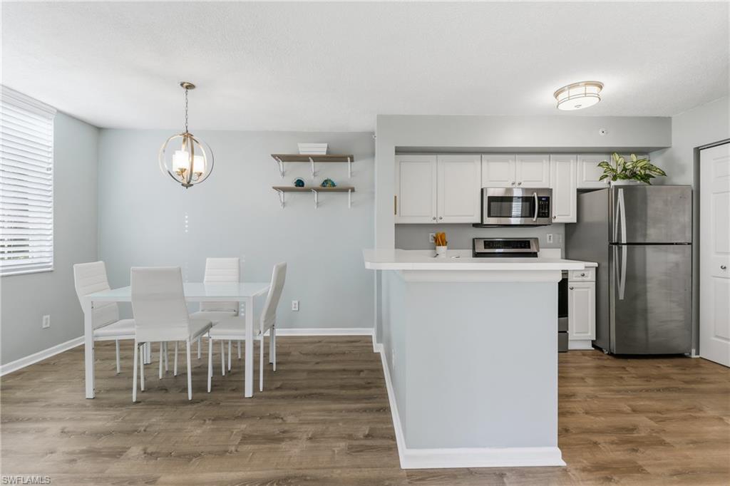 THE ENCLAVE AT NAPLES - Residential