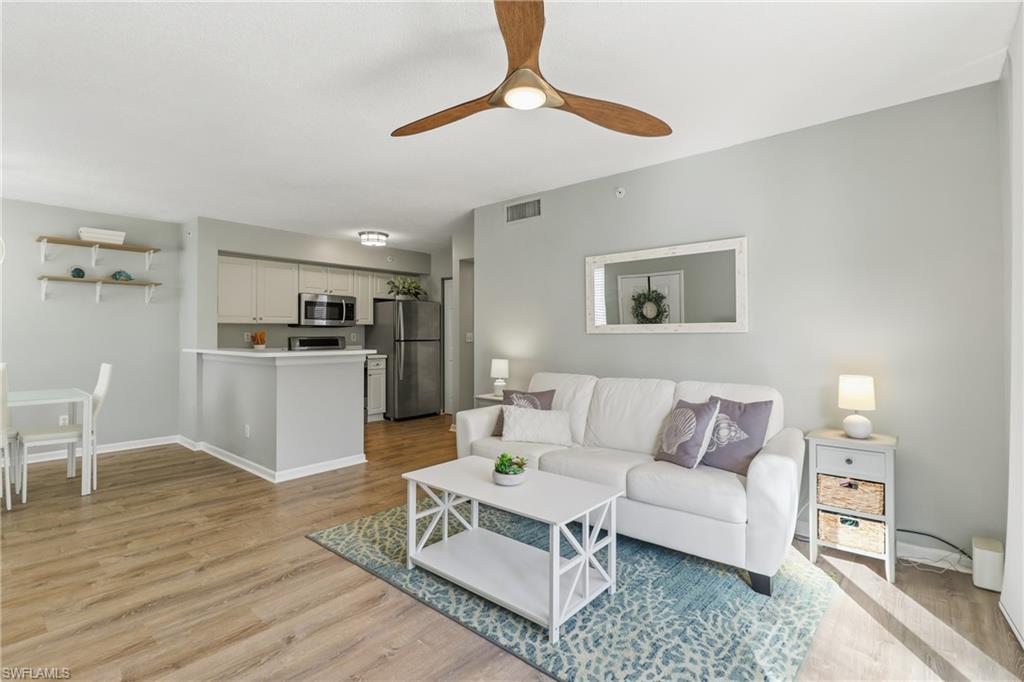 THE ENCLAVE AT NAPLES - Residential