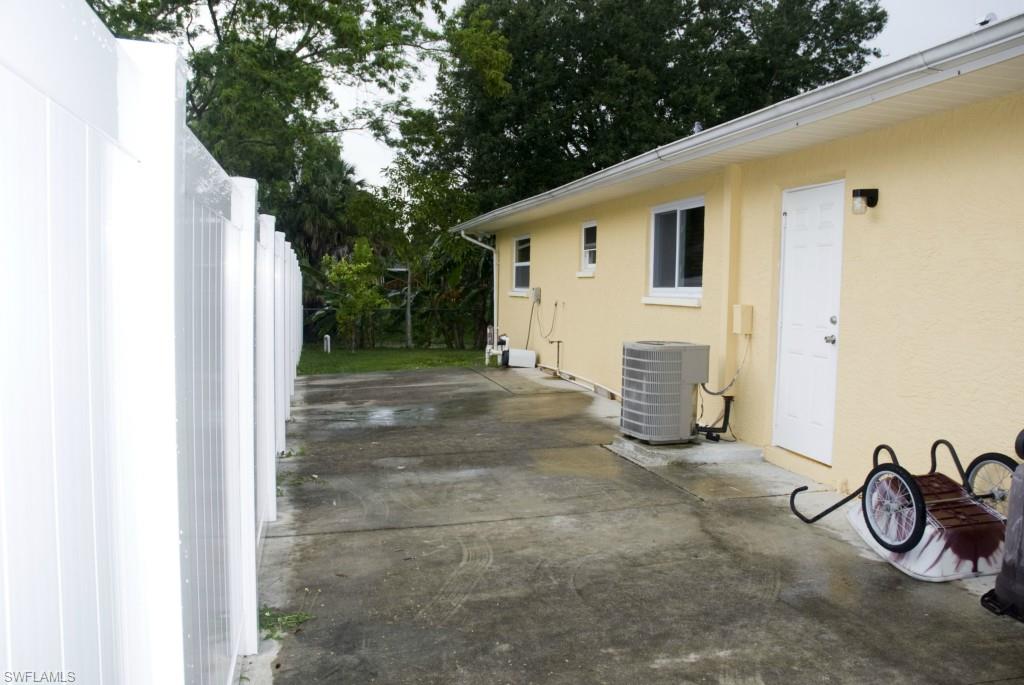 GOLDEN GATE CITY - Residential