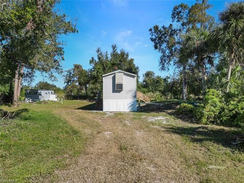 A home in NORTH FORT MYERS