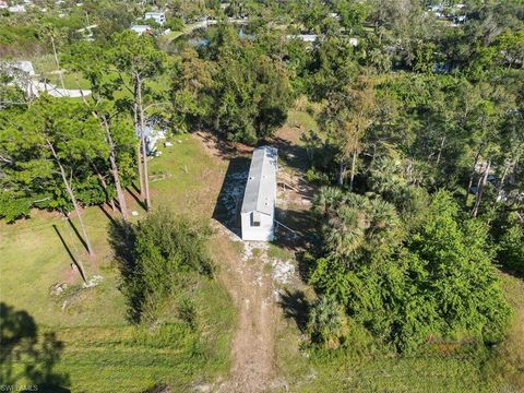 A home in NORTH FORT MYERS